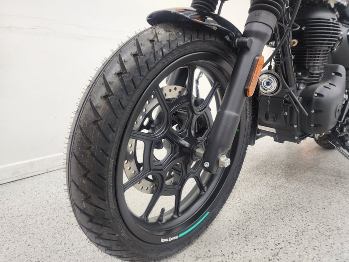 2025 Royal Enfield HUNTER 350 LONDON RED