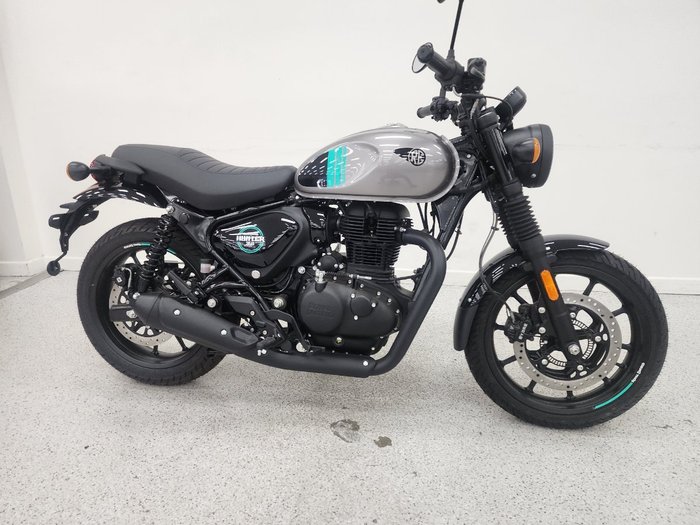 2025 Royal Enfield HUNTER 350 LONDON RED