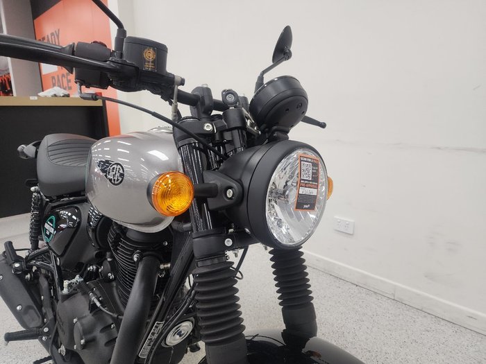 2025 Royal Enfield HUNTER 350 LONDON RED