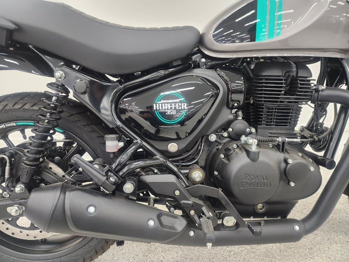 2025 Royal Enfield HUNTER 350 LONDON RED