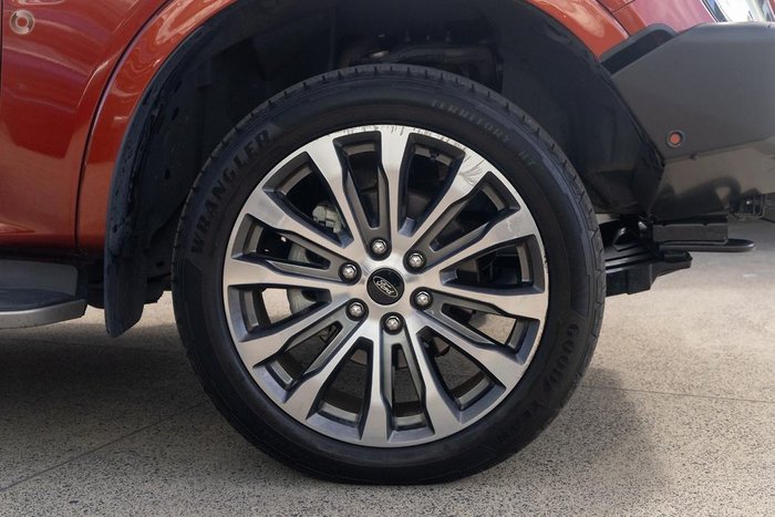 2022 Ford Everest Platinum