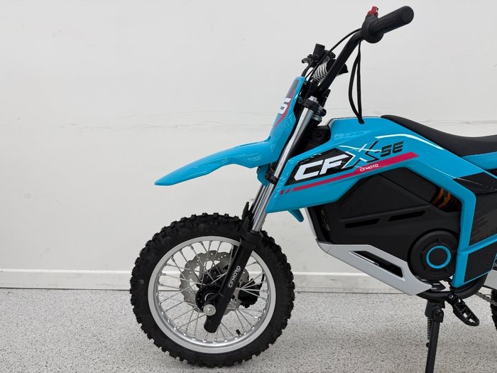 2025 CFMOTO CX-5E Blue