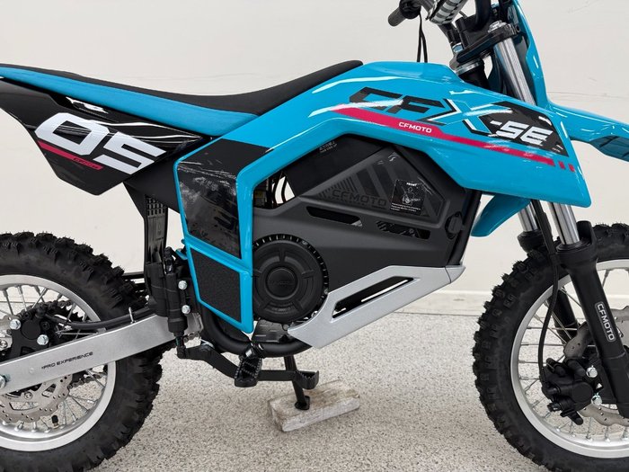 2025 CFMOTO CX-5E Blue