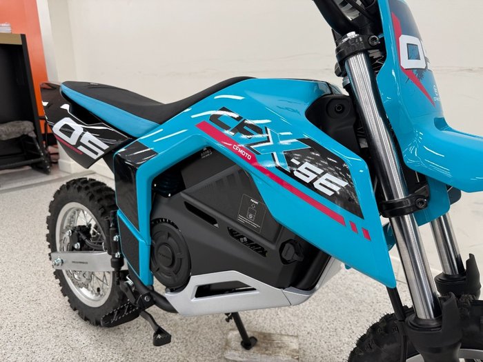 2025 CFMOTO CX-5E Blue