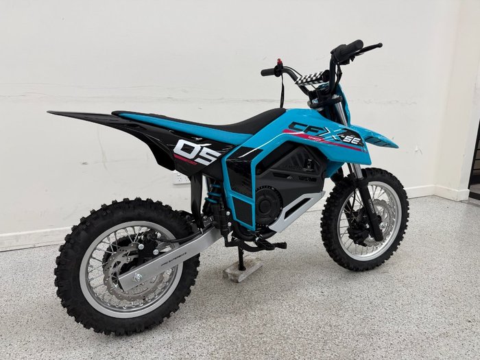 2025 CFMOTO CX-5E Blue