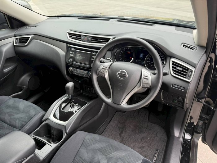 2015 Nissan X-TRAIL ST