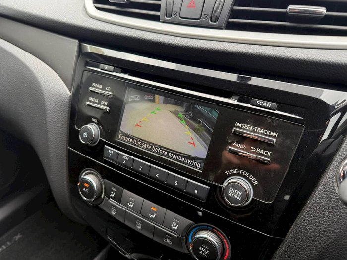 2015 Nissan X-TRAIL ST