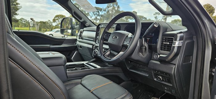 2024 Ford F350 Platinum