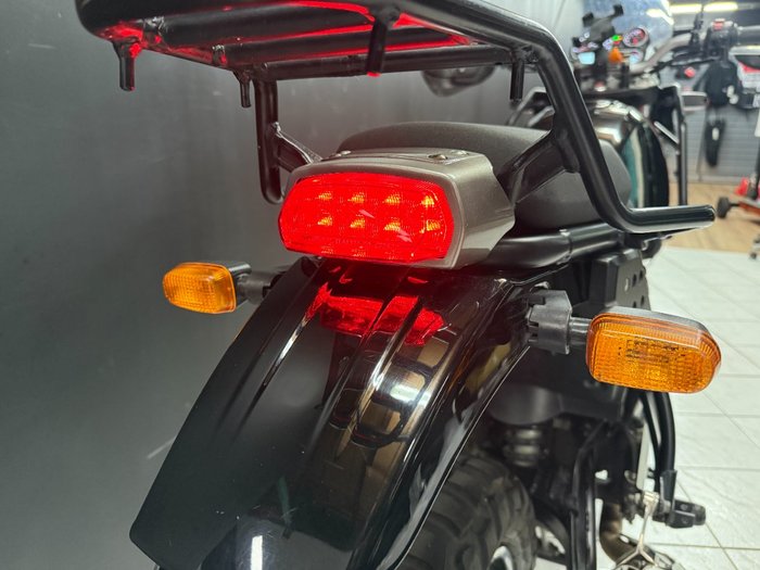 2021 Royal Enfield HIMALAYAN PREMIUM E5 Red