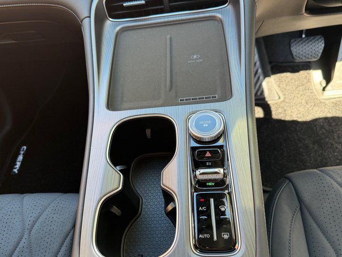 2025 Chery Tiggo 8 Super Hybrid Urban