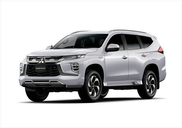 2024 MITSUBISHI Pajero Sport GLS