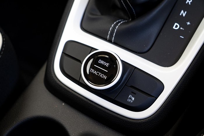 2025 Hyundai Venue Active