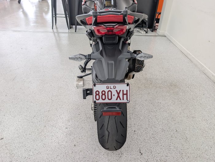 2023 DUCATI MULTISTRADA V4 PIKES PEAK Red