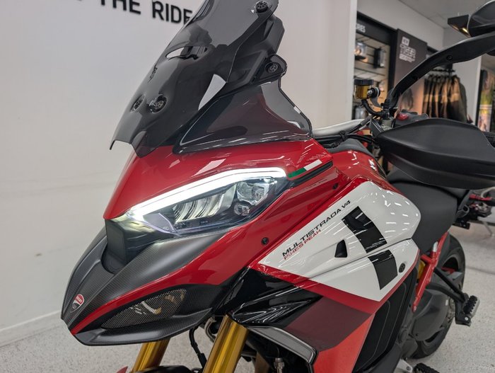 2023 DUCATI MULTISTRADA V4 PIKES PEAK Red