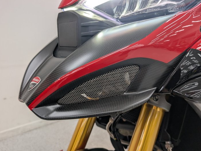 2023 DUCATI MULTISTRADA V4 PIKES PEAK Red