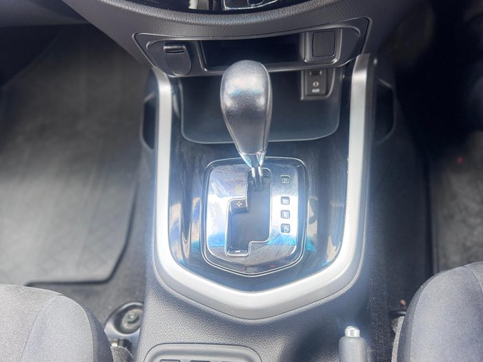 2019 Nissan Navara ST D23 Series 3 4x2 Polar White