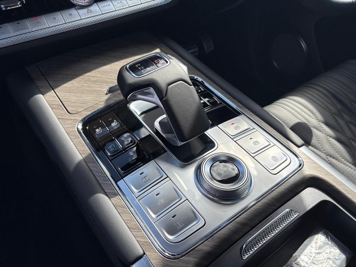 2025 GWM Tank 500 Ultra Hi4-T PHEV