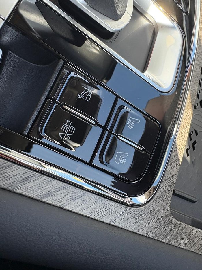 2025 GWM Tank 500 Ultra Hi4-T PHEV