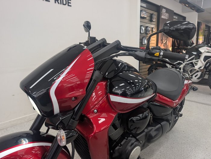 2019 Suzuki VZR 1800 BOULEVARD (M109R) Red