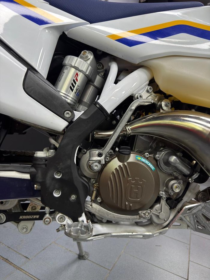 2023 Husqvarna TE 150i Heritage TE White