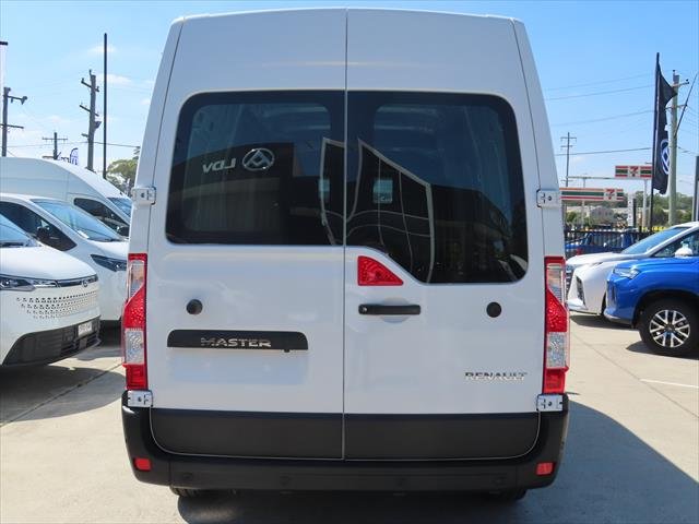 2024 Renault Master Pro 110kW