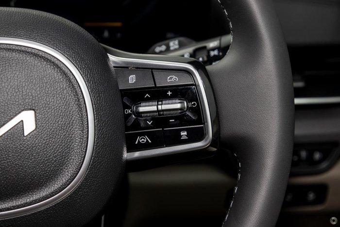 2025 Kia Carnival GT-Line Lite