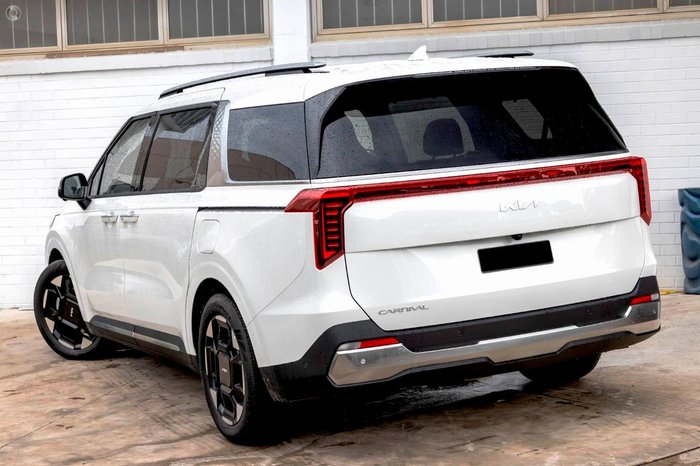 2025 Kia Carnival GT-Line Lite