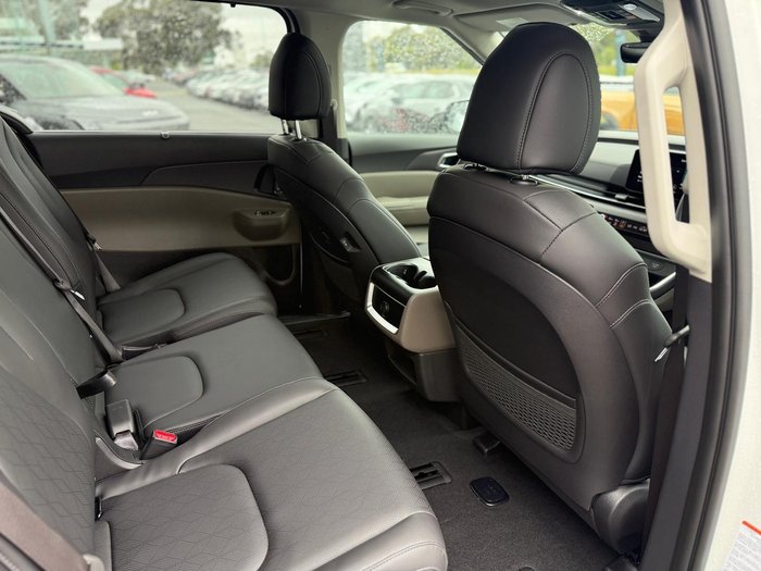 2025 Kia Carnival GT-Line Lite