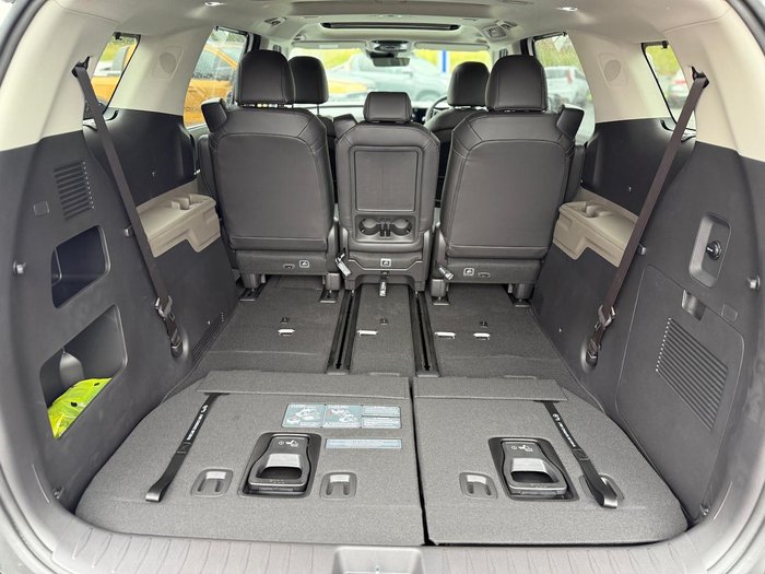 2025 Kia Carnival GT-Line Lite