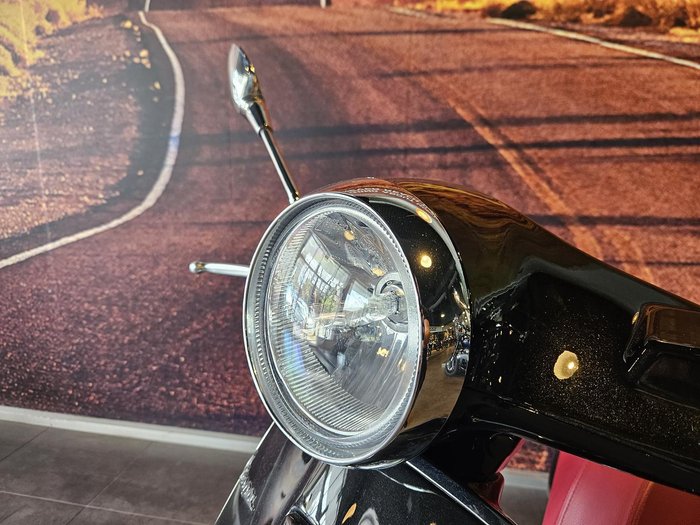 2016 Vespa Primavera 50 Primavera
