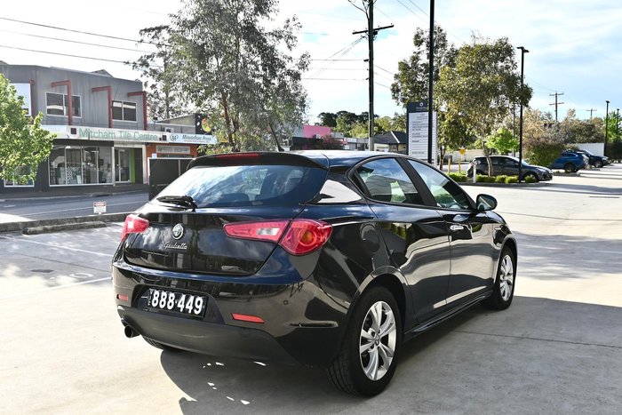 2014 Alfa Romeo Giulietta Progression Series 0 Alfa Black