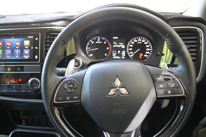 2019 Mitsubishi Outlander Exceed