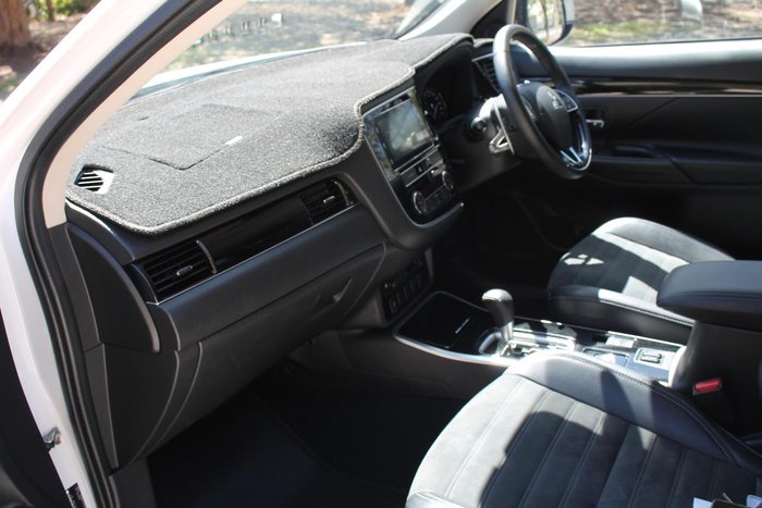 2019 Mitsubishi Outlander Exceed