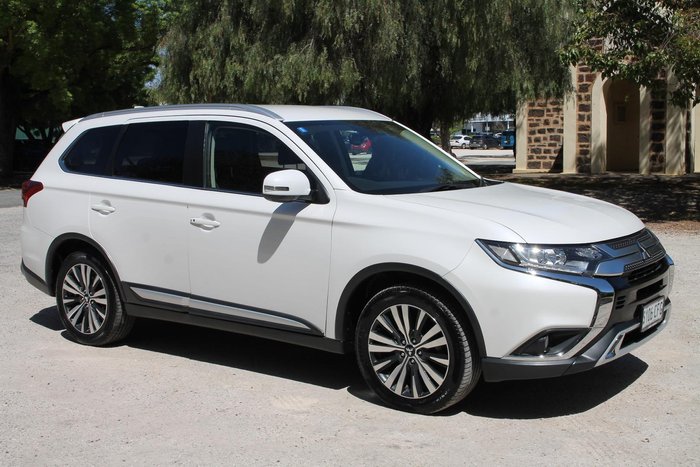 2019 Mitsubishi Outlander Exceed