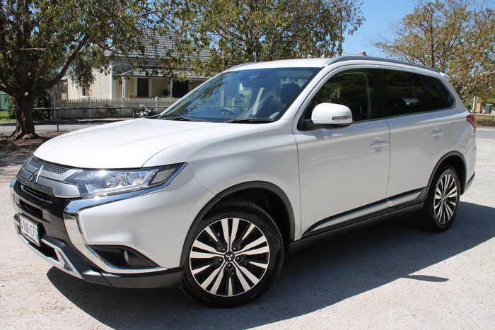 2019 Mitsubishi Outlander Exceed