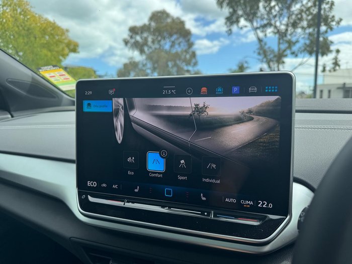 2025 Volkswagen ID.4 Pro