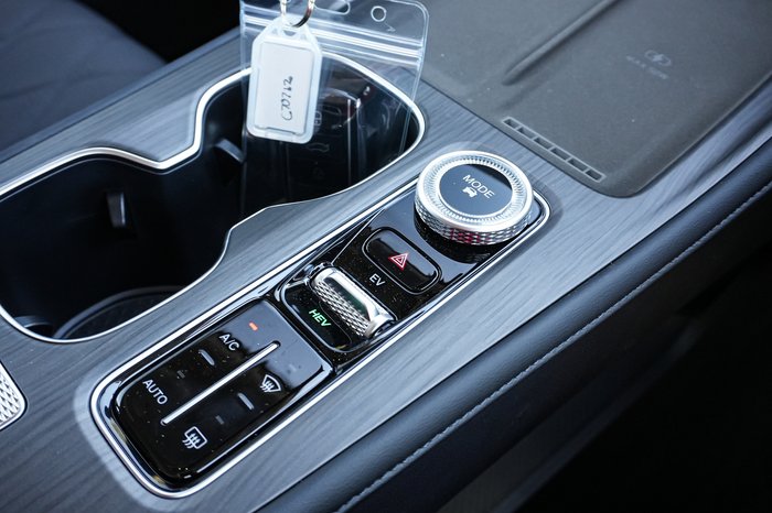 2025 Chery Tiggo 8 PRO MAX Super Hybrid DHT Urban