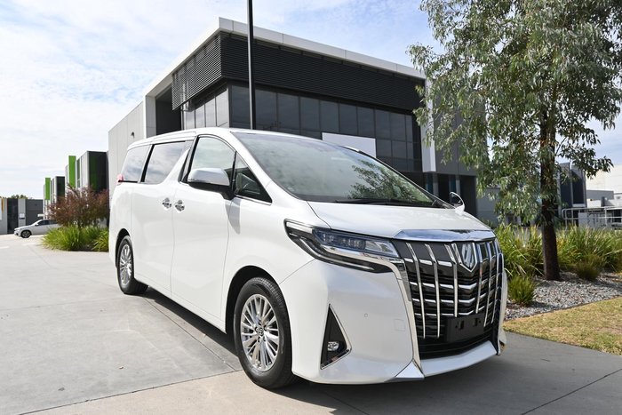 2018 Toyota Alphard SC GGH30W White