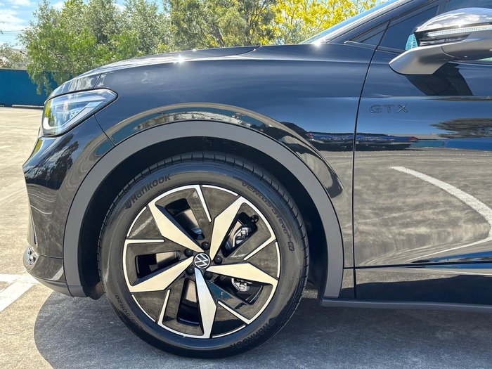 2025 Volkswagen ID.4 GTX