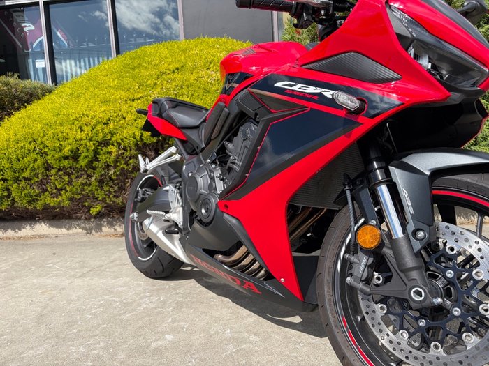2023 Honda CBR650R