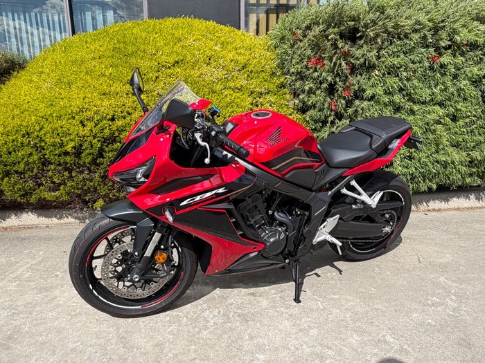 2023 Honda CBR650R