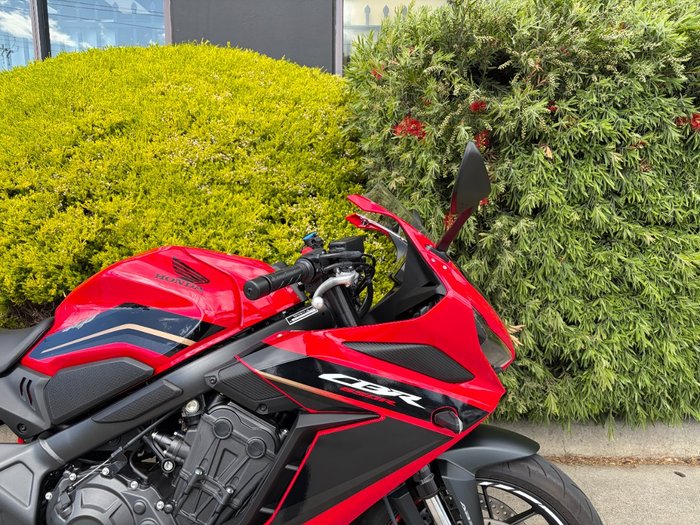 2023 Honda CBR650R