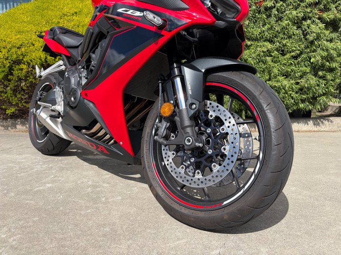 2023 Honda CBR650R
