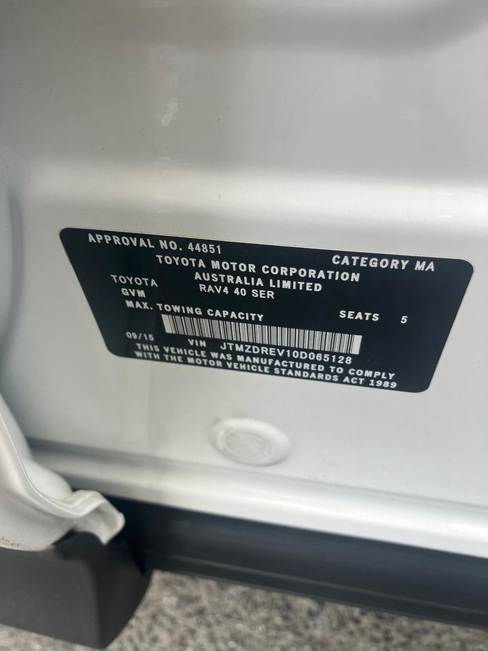 2015 Toyota RAV4 GX ZSA42R MY14 Glacier White