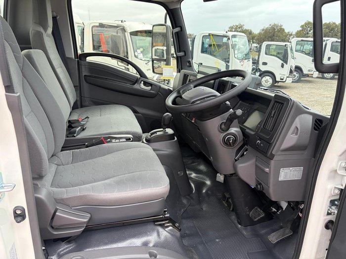 2025 Isuzu N Series NNR 45-150 DT D34 VAN
