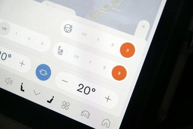 2024 Volvo EX30 Single Motor Extended Range Ultra