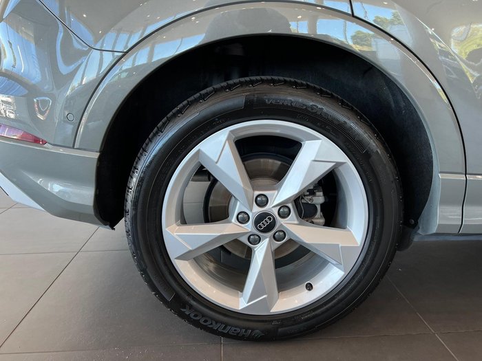 2023 Audi Q3 40 TFSI