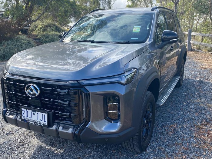 2025 LDV D90 Executive