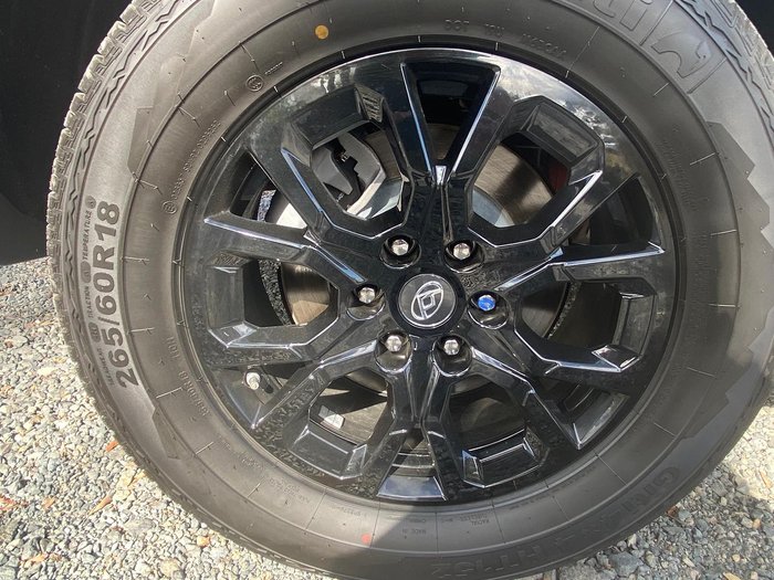 2025 LDV D90 Executive