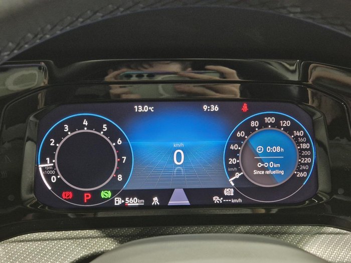 2023 Volkswagen Golf 110TSI R-Line